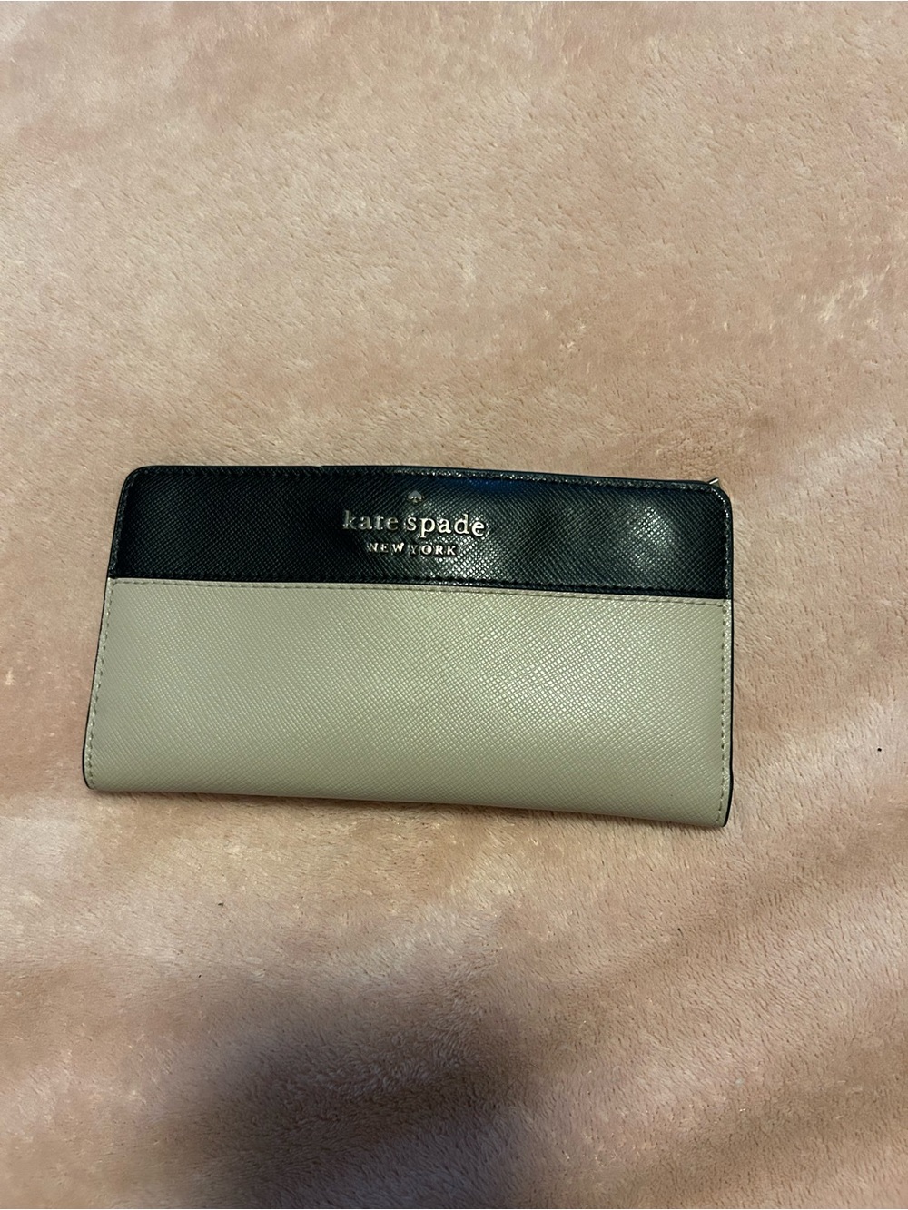 kate spade Two-Tone Black and Beige Wallet